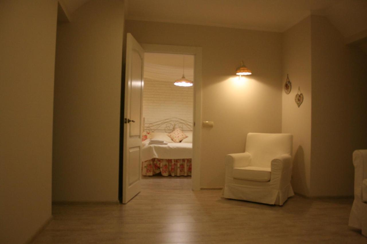Family House Lambert Hotel Beregovo Habitación foto